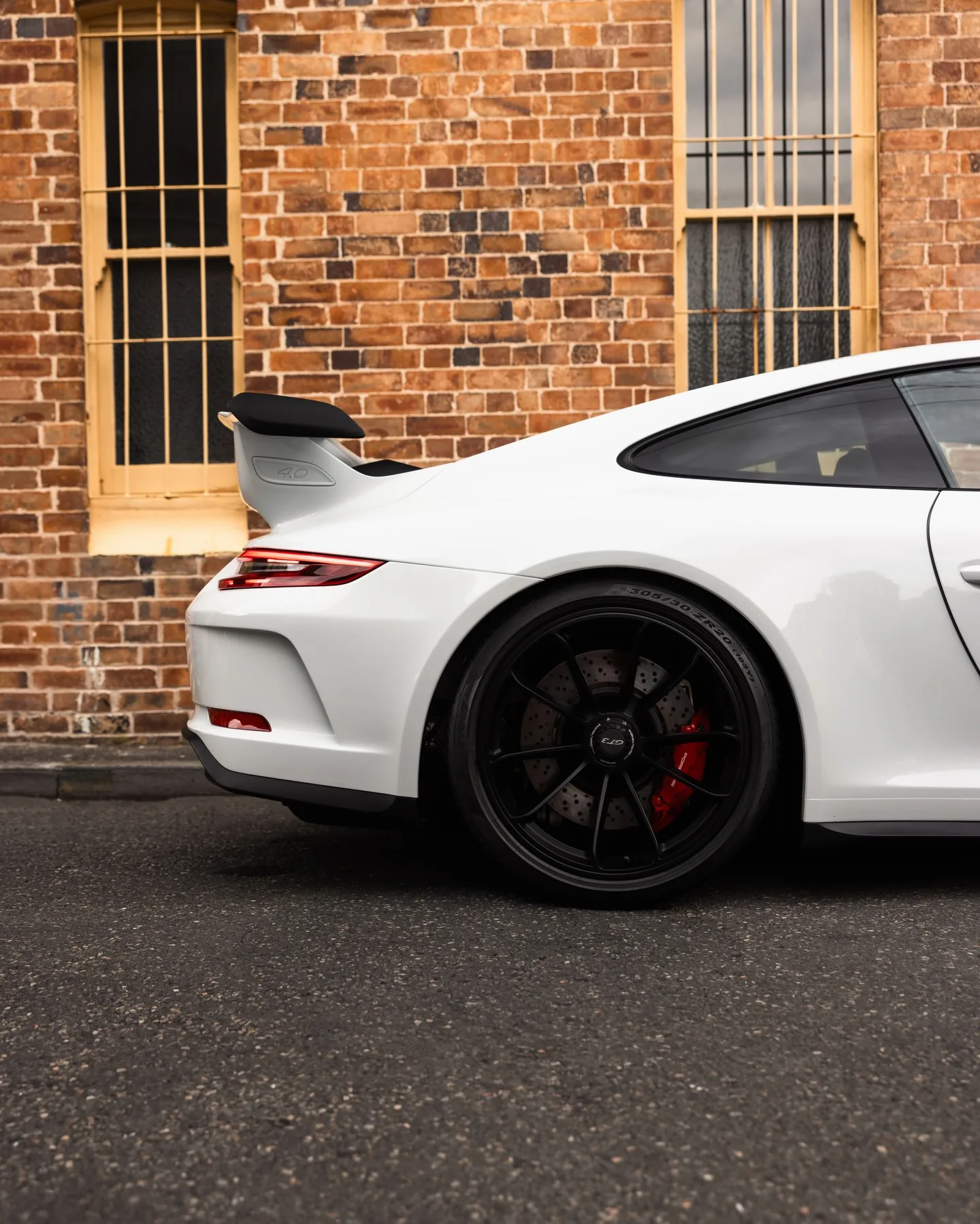 White Porsche 991.2 GT3 protected and ceramic coated by Roadbloc