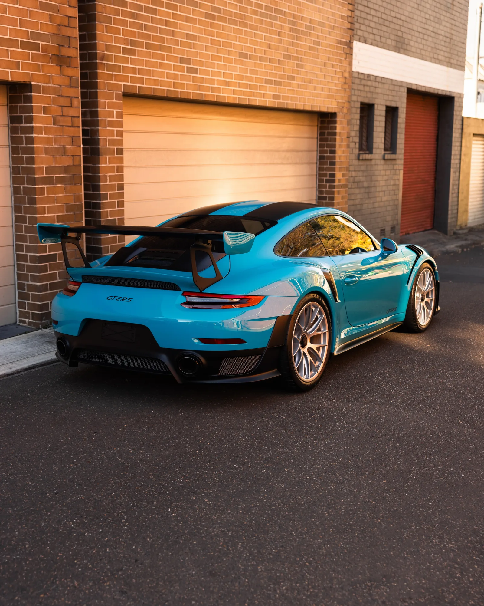 Miami Blue Porsche 911 GT2 RS protected in paint protection film by Roadbloc