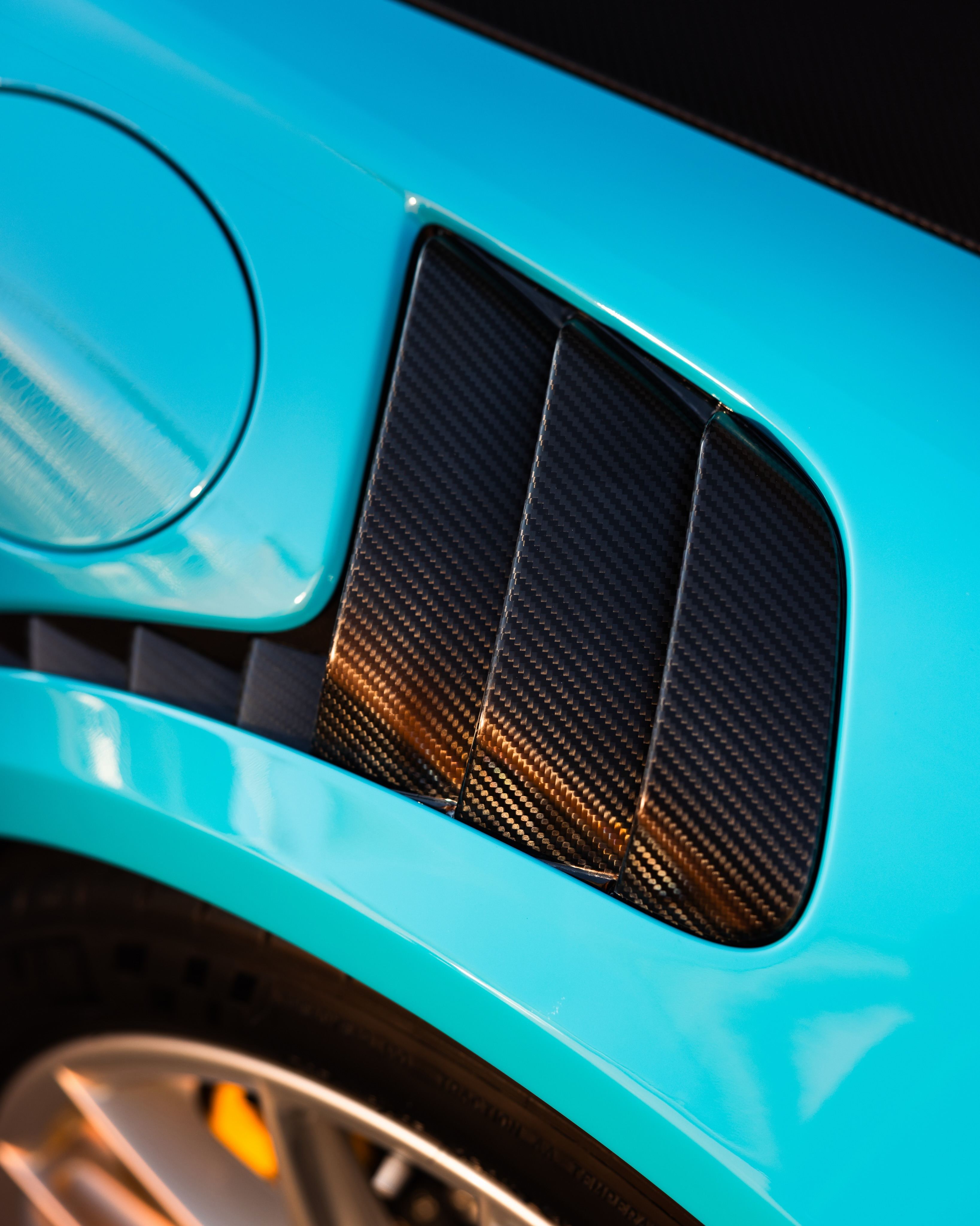 Miami Blue Porsche 911 GT2 RS protected in paint protection film by Roadbloc