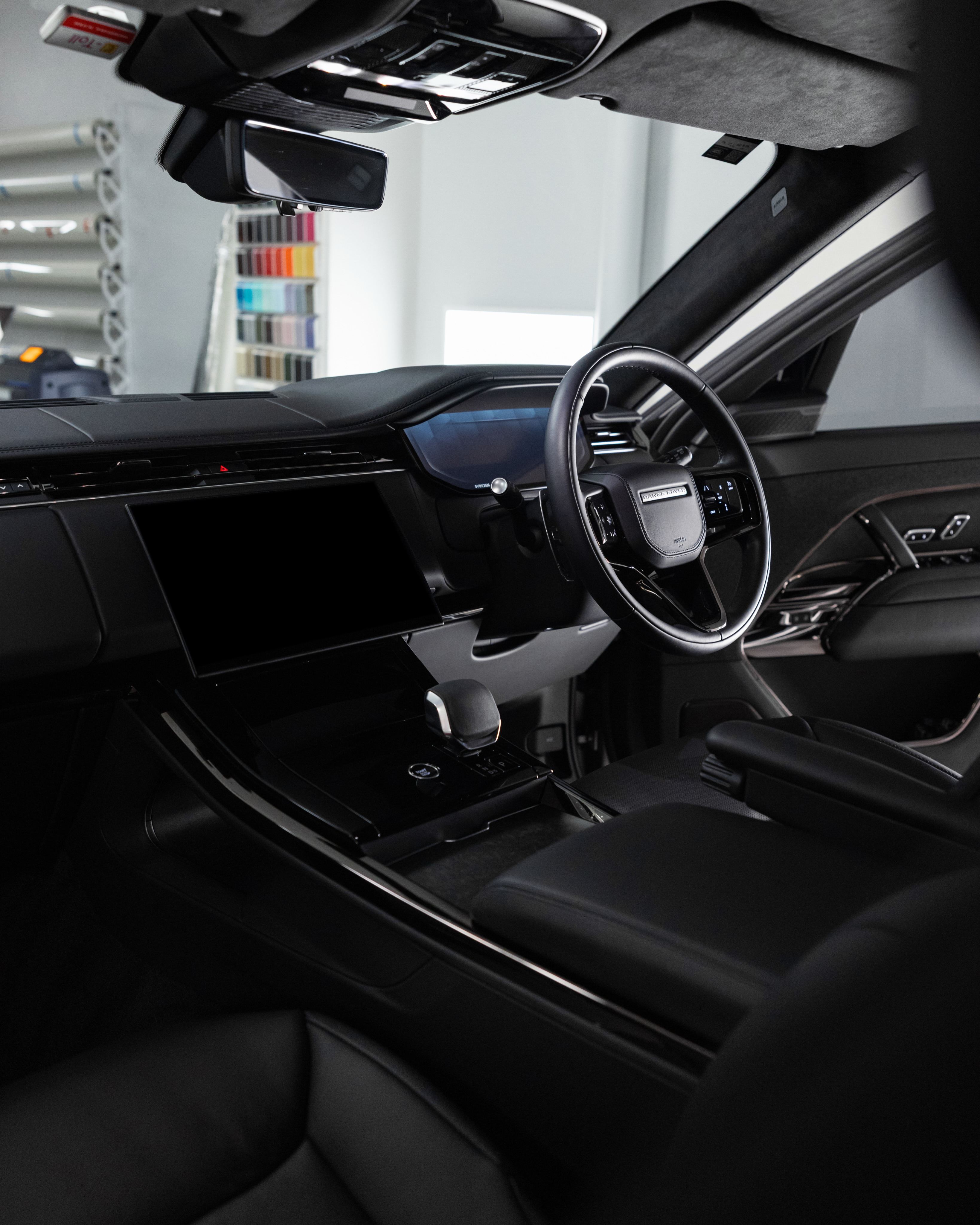 Range Rover Autobiography in factory matte, protected in matte paint protection film by Roadbloc