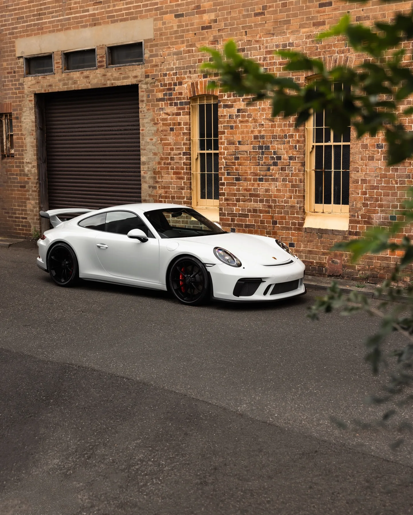 White Porsche 991.2 GT3 protected and ceramic coated by Roadbloc
