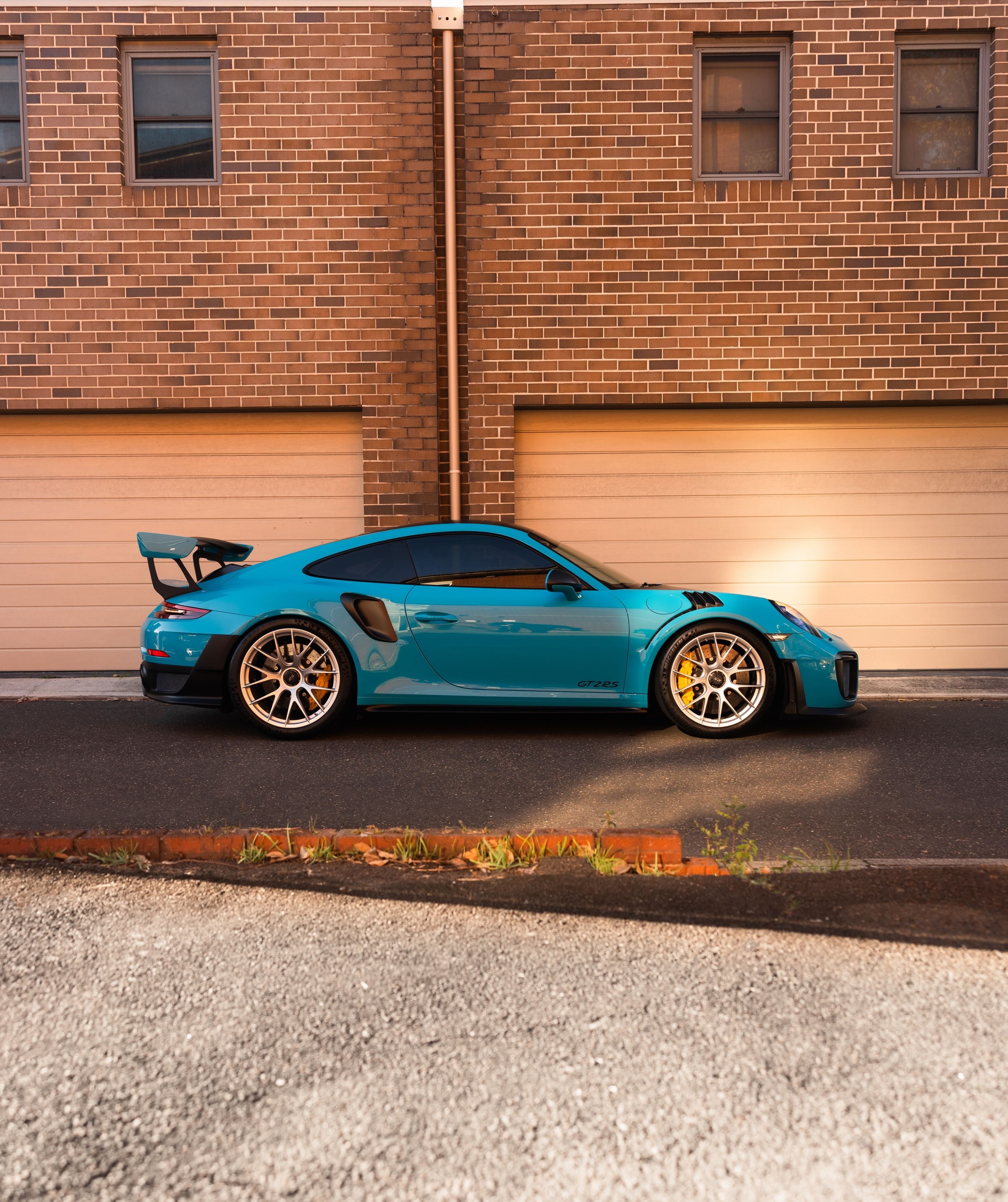 Miami Blue Porsche 911 GT2 RS protected in paint protection film by Roadbloc