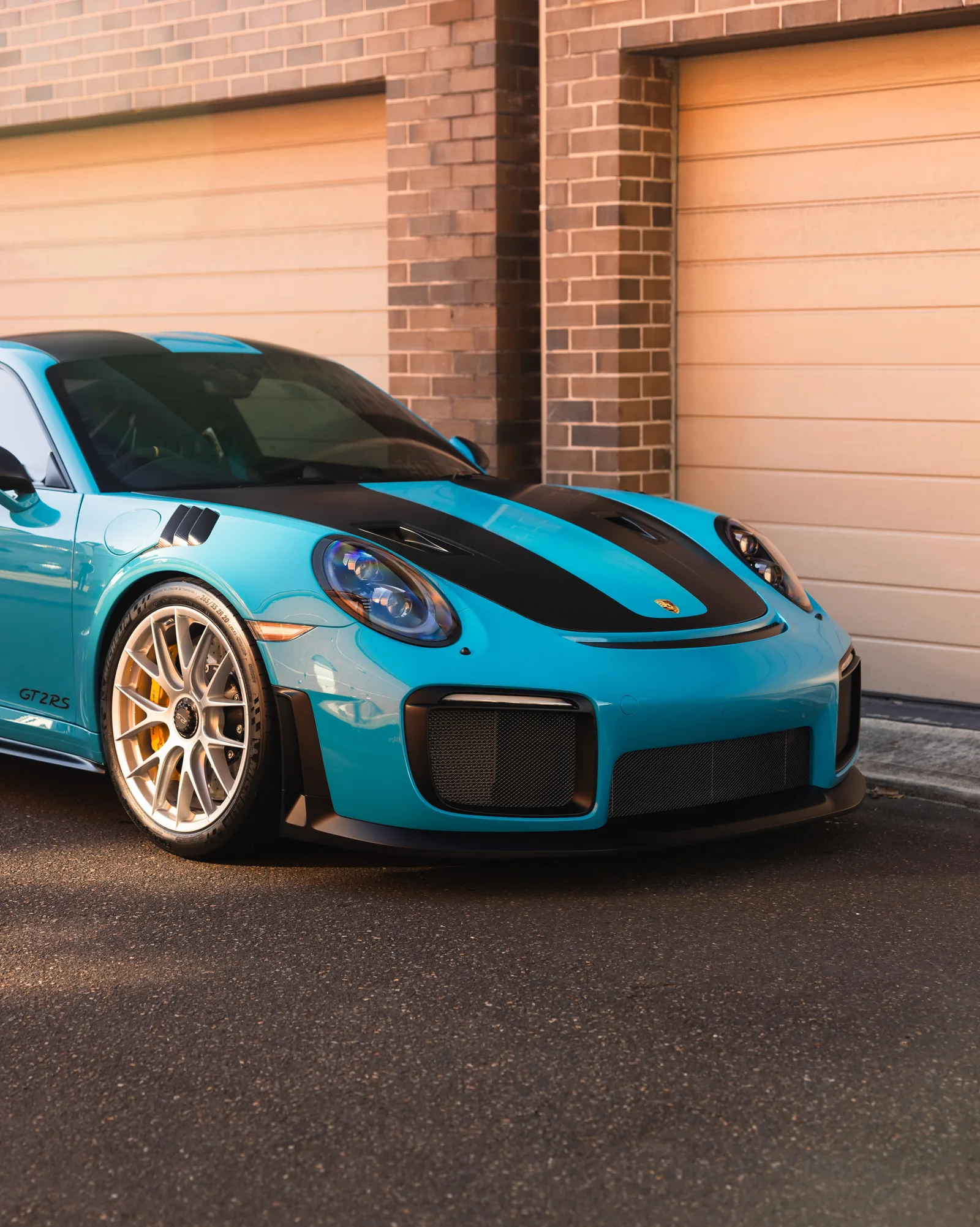 Miami Blue Porsche 911 GT2 RS protected in paint protection film by Roadbloc