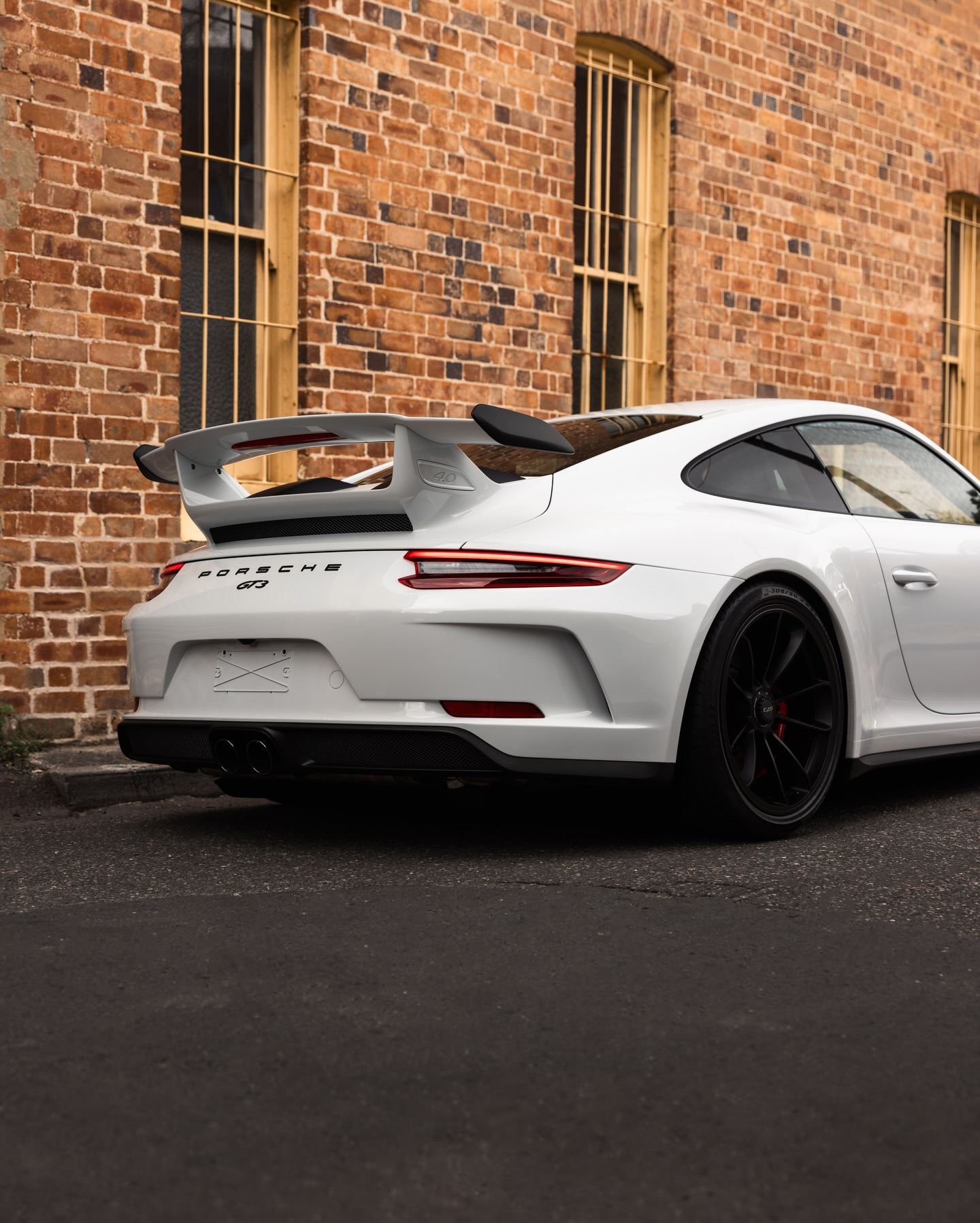 White Porsche 991.2 GT3 protected and ceramic coated by Roadbloc