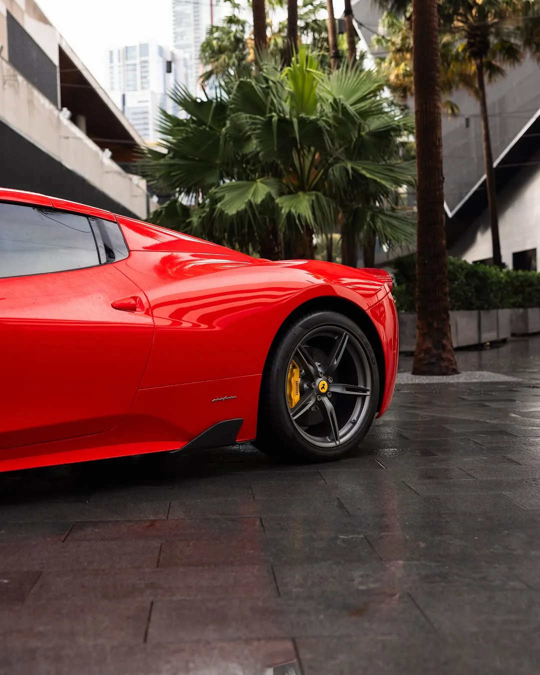 Ferrari 458 changed from grey to Rosso Red with colour paint protection film by Roadbloc