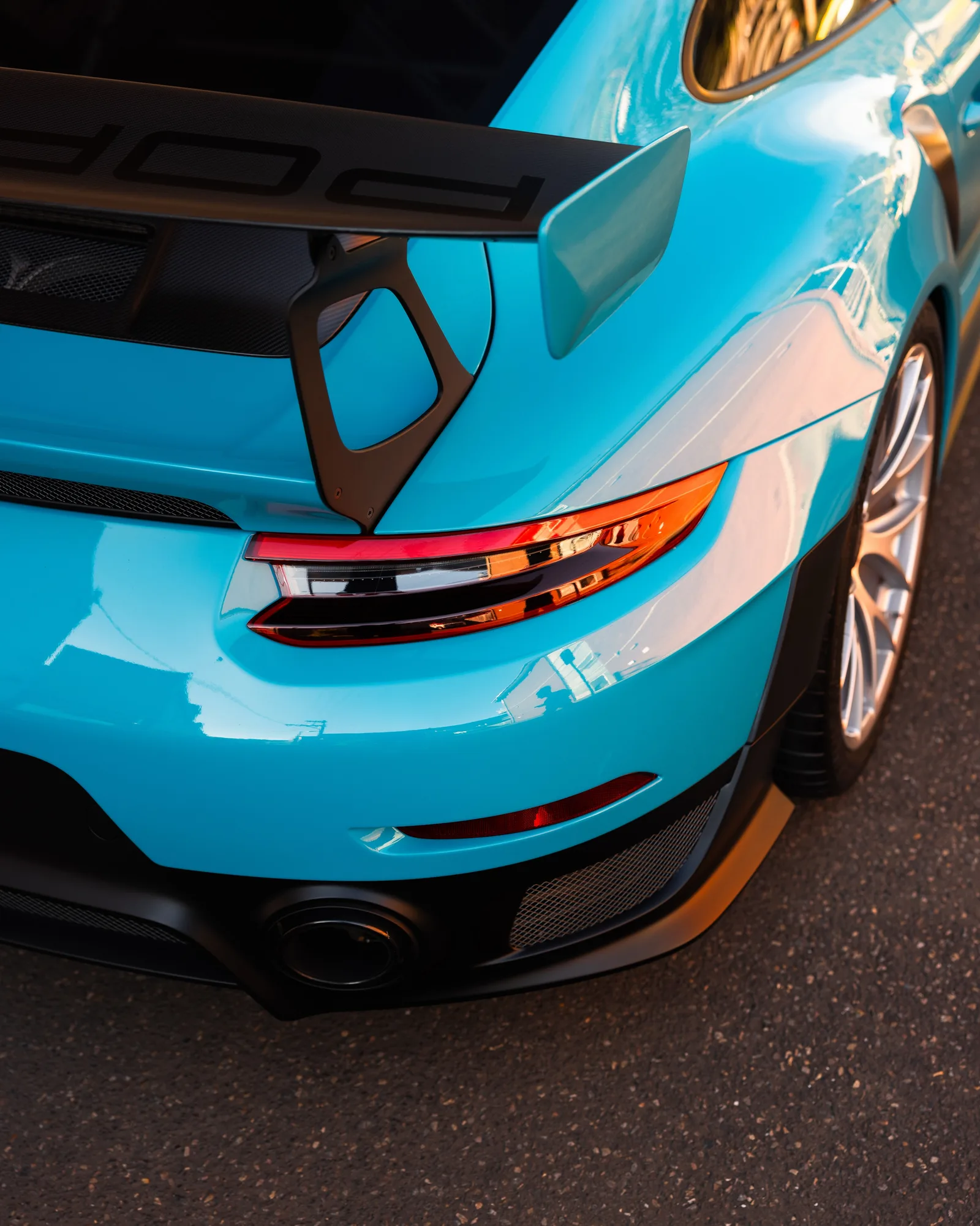 Miami Blue Porsche 911 GT2 RS protected in paint protection film by Roadbloc