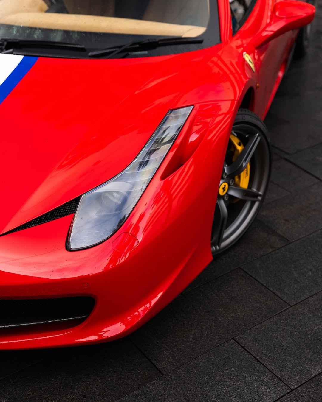 Ferrari 458 changed from grey to Rosso Red with colour paint protection film by Roadbloc